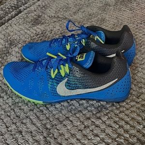 Men’s Nike Rival M spikes